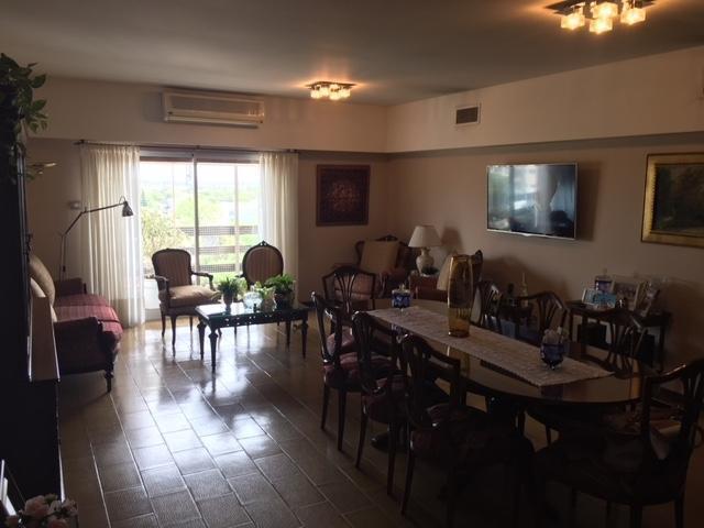 Departamento · 120m² · 4 Ambientes · 2 Cocheras