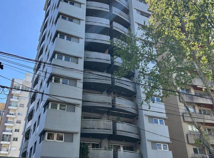 Departamento · 55m² · 2 Ambientes · 1 Cochera