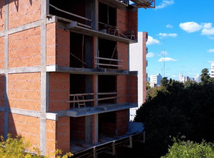 Departamento · 38m² · 2 Ambientes · 1 Cochera