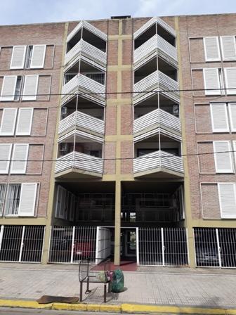 Departamento · 67m² · 5 Ambientes · 1 Cochera
