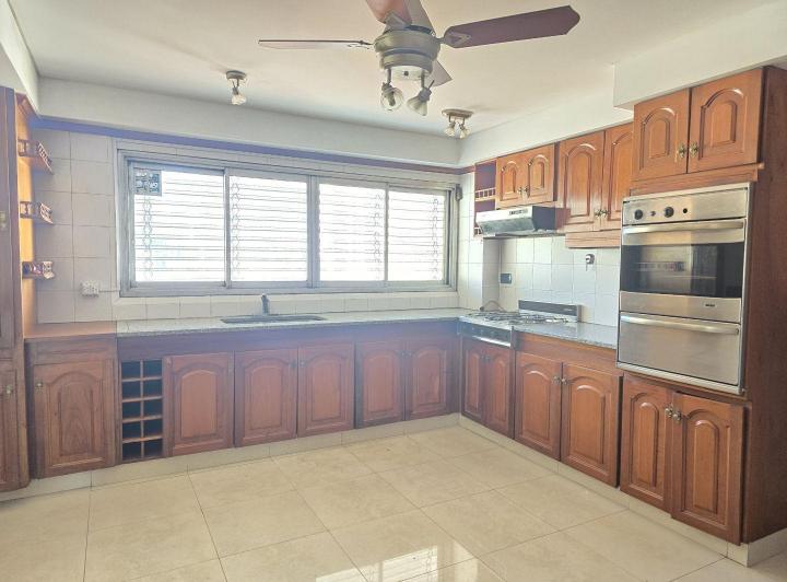 Departamento · 132m² · 4 Ambientes · 1 Cochera