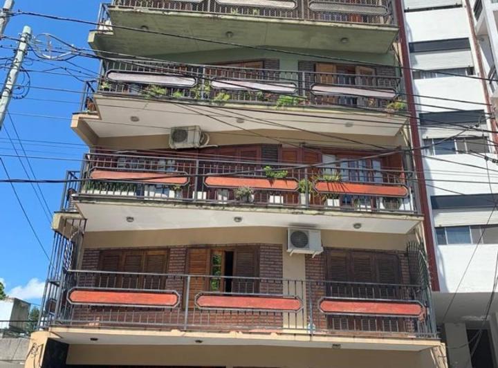 Departamento · 65m² · 3 Ambientes · 2 Cocheras
