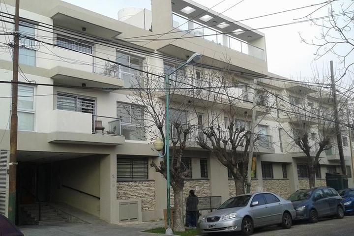 Departamento · 50m² · 2 Ambientes · 1 Cochera