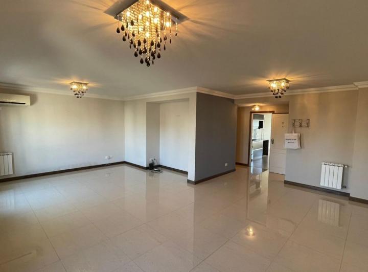 Departamento · 140m² · 4 Ambientes · 2 Cocheras