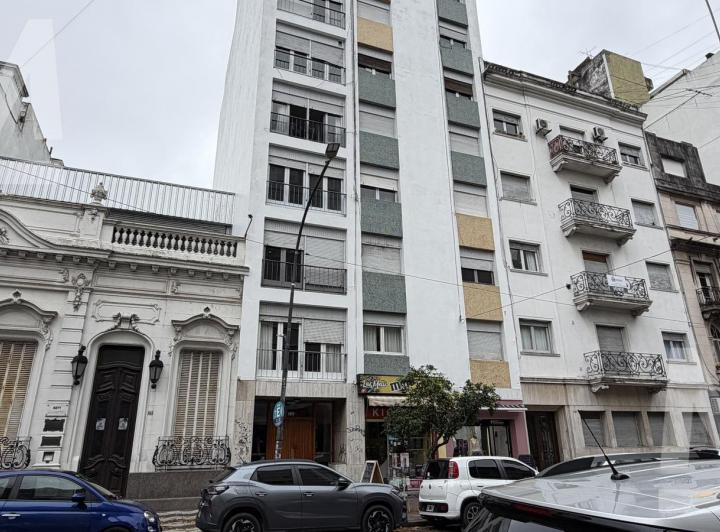 Departamento · 80m² · 4 Ambientes