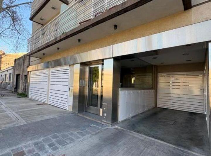 Departamento · 38m² · 2 Ambientes · 1 Cochera
