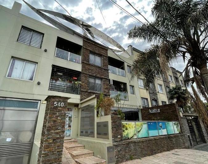 Departamento · 80m² · 3 Ambientes · 1 Cochera