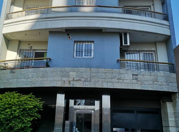 Departamento · 70m² · 3 Ambientes · 1 Cochera
