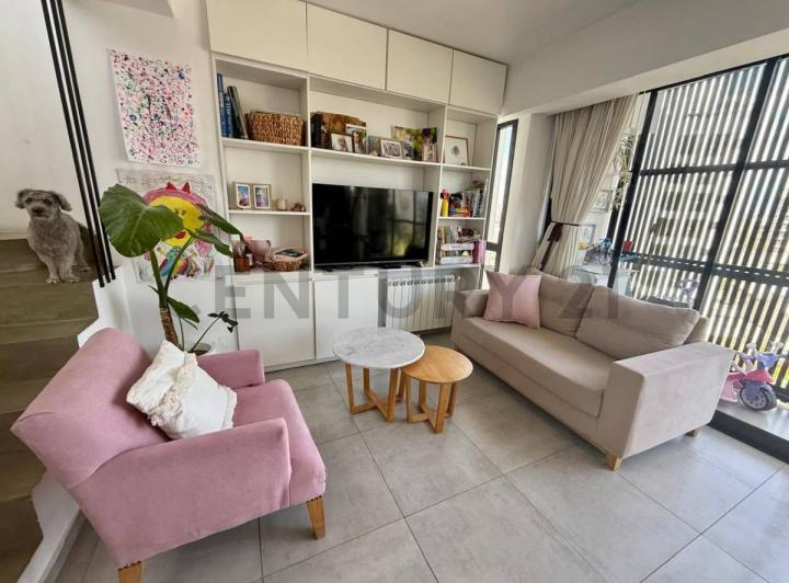 Departamento · 95m² · 4 Ambientes · 1 Cochera