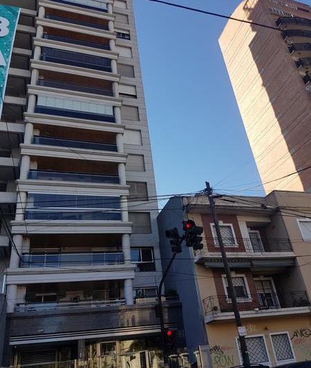 Departamento · 130m² · 4 Ambientes · 1 Cochera