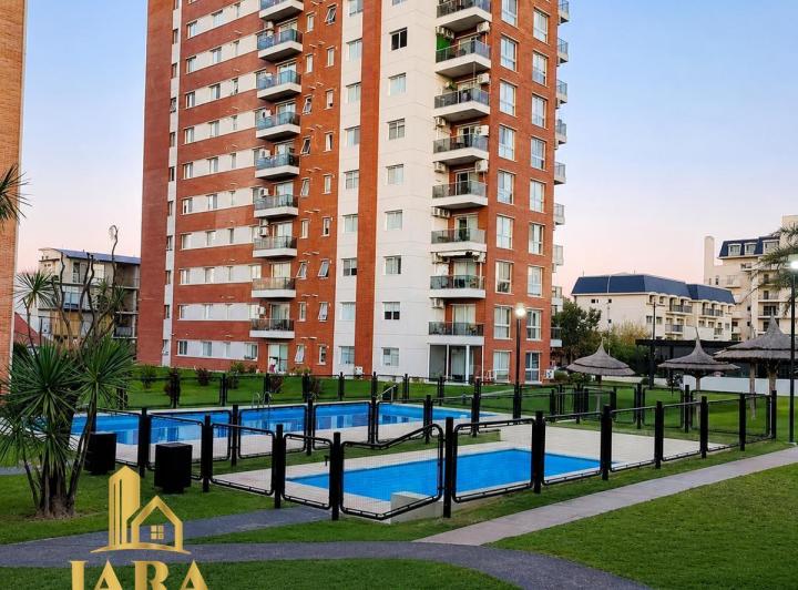 Departamento · 80m² · 4 Ambientes · 1 Cochera