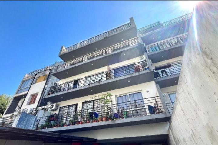 Departamento · 80m² · 3 Ambientes