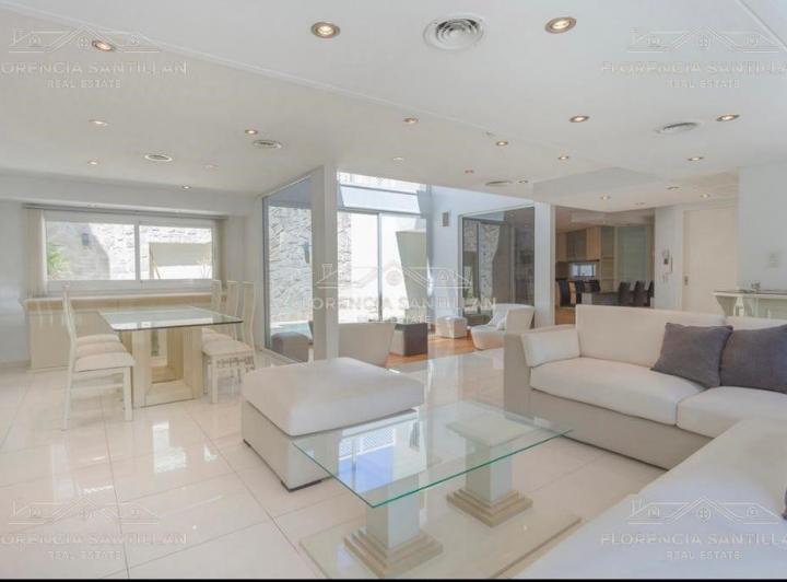 Departamento · 200m² · 5 Ambientes · 1 Cochera