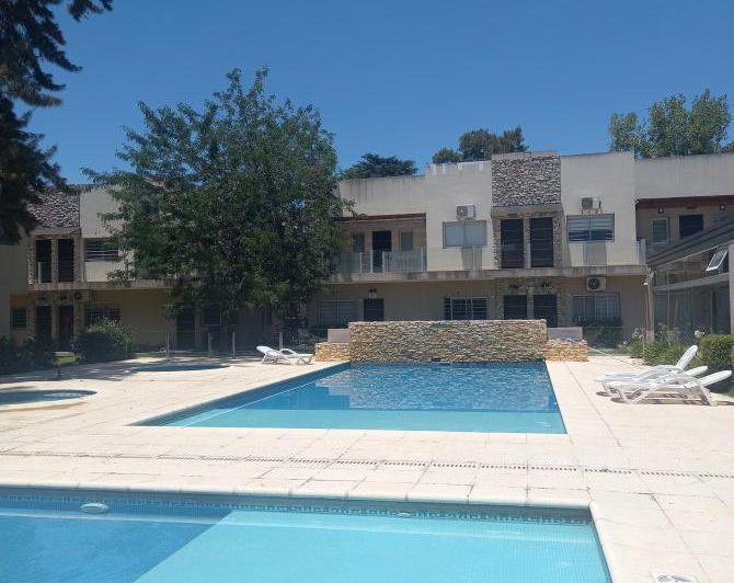 Departamento · 70m² · 3 Ambientes · 1 Cochera