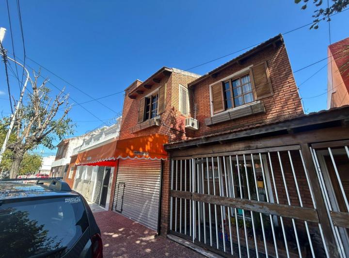 PH · 155m² · 3 Ambientes · 1 Cochera