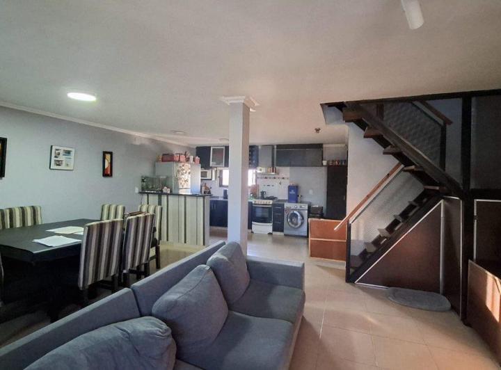 PH · 163m² · 3 Ambientes · 1 Cochera