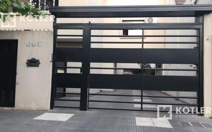 PH · 70m² · 3 Ambientes · 1 Cochera