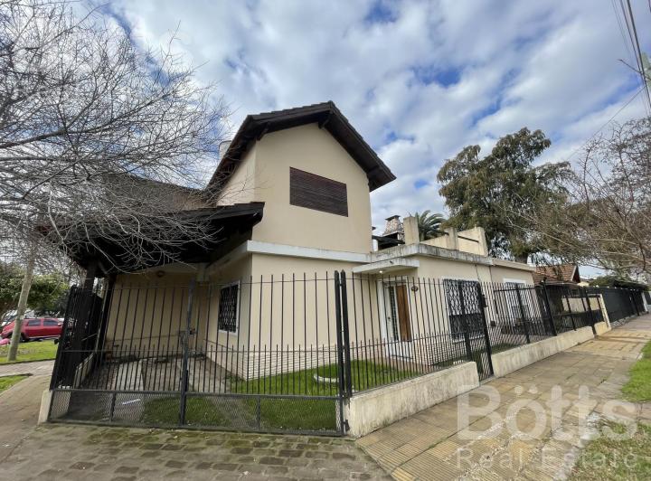 PH · 150m² · 4 Ambientes · 1 Cochera