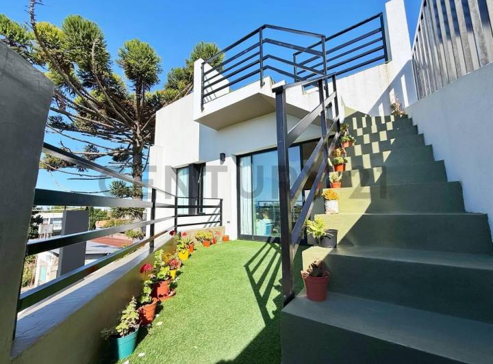 PH · 110m² · 3 Ambientes · 1 Cochera