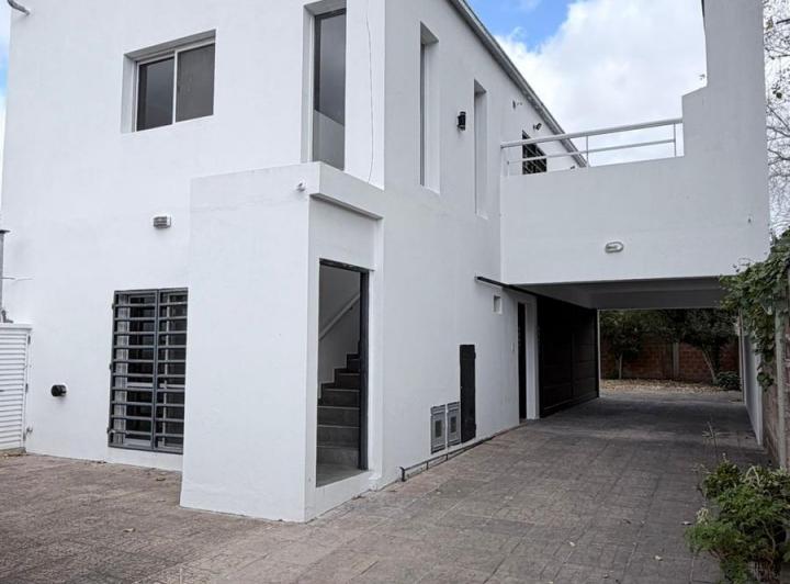 PH · 75m² · 3 Ambientes · 4 Cocheras