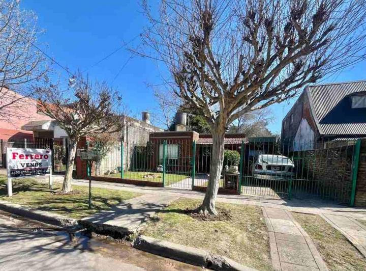 Casa · 80m² · 3 Ambientes · 1 Cochera