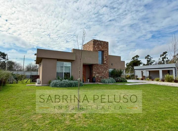 Casa · 138m² · 4 Ambientes