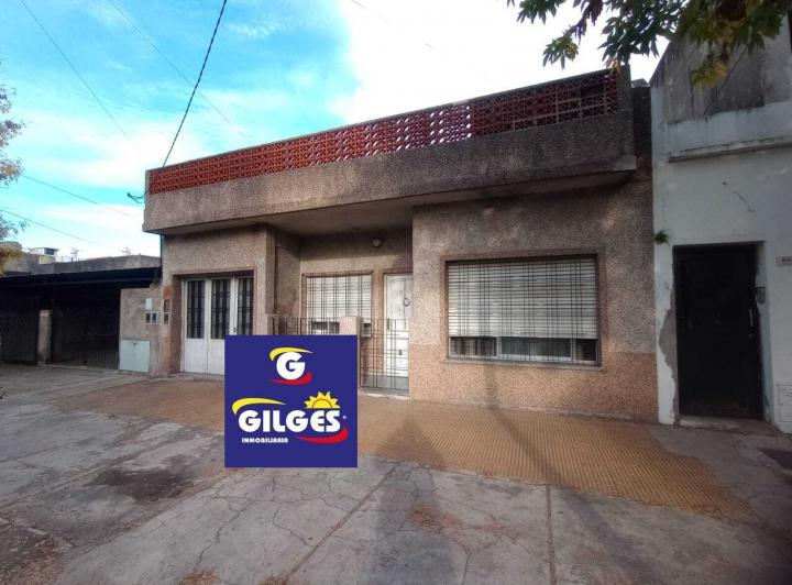 Casa · 80m² · 4 Ambientes · 1 Cochera