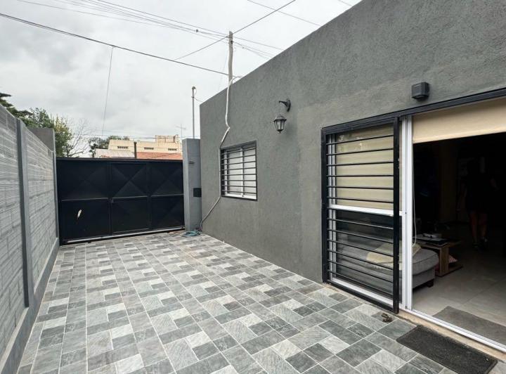 Casa · 60m² · 1 Dormitorio · 1 Cochera
