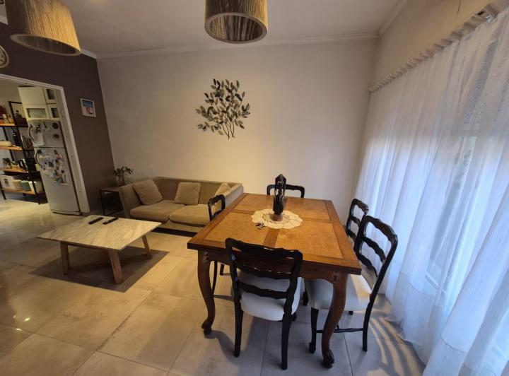 Casa · 105m² · 3 Ambientes · 2 Cocheras