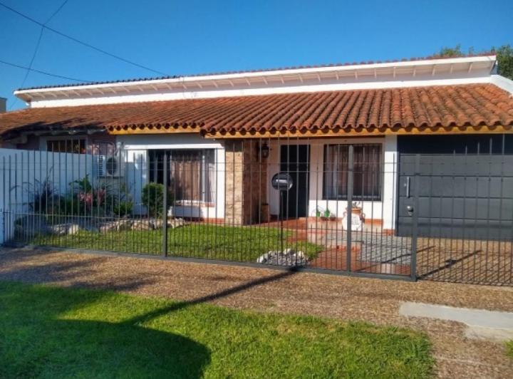 Casa · 100m² · 4 Ambientes