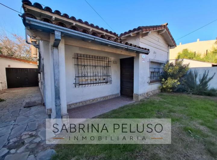 Casa · 86m² · 2 Dormitorios · 1 Cochera