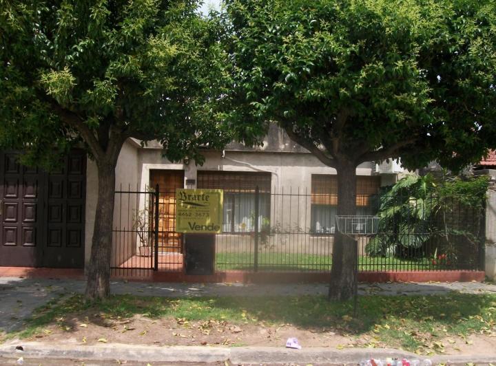 Casa · 117m² · 4 Ambientes · 1 Cochera