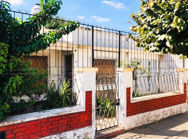 Casa · 145m² · 4 Ambientes · 1 Cochera