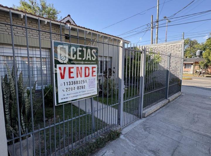 Casa · 70m² · 4 Ambientes · 1 Cochera