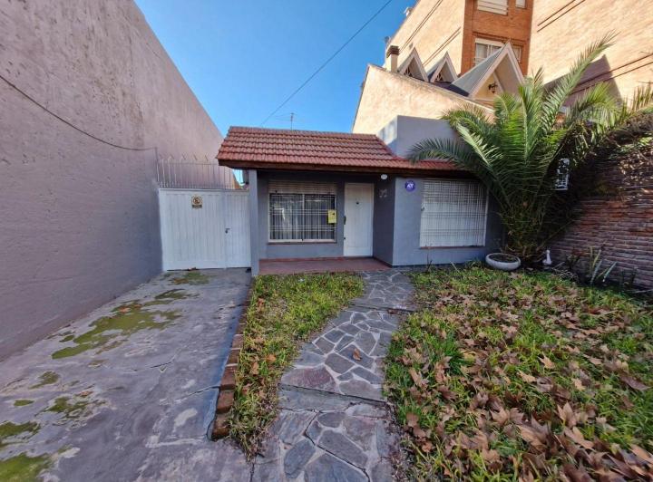 Casa · 112m² · 3 Ambientes · 1 Cochera