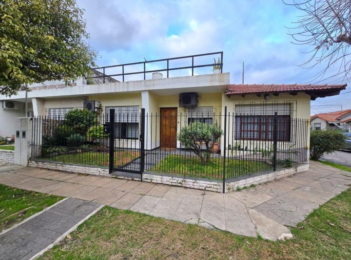 Casa · 110m² · 4 Ambientes