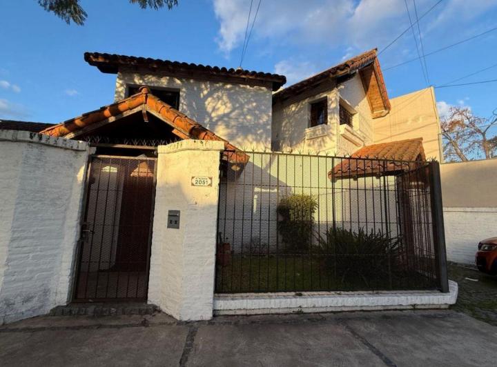 Casa · 192m² · 4 Ambientes