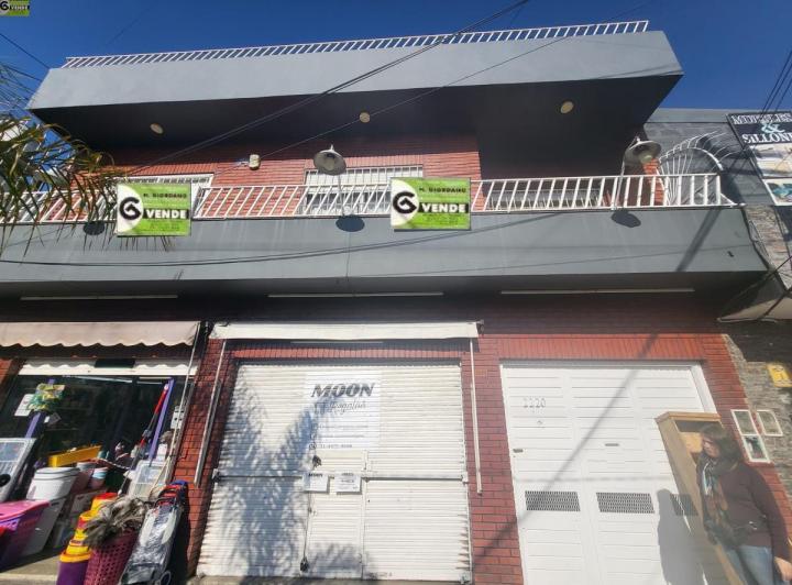 Casa · 5 Ambientes