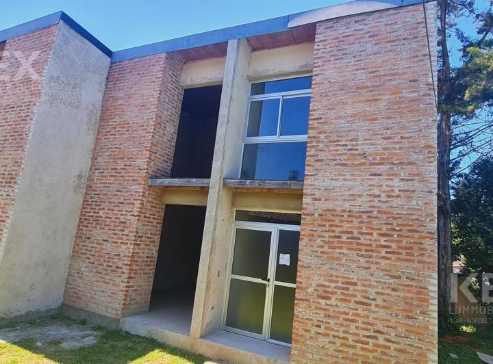 Casa · 40m² · 3 Ambientes · 1 Cochera