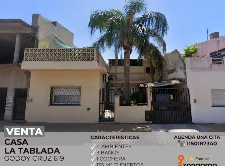 Casa · 135m² · 4 Ambientes · 1 Cochera