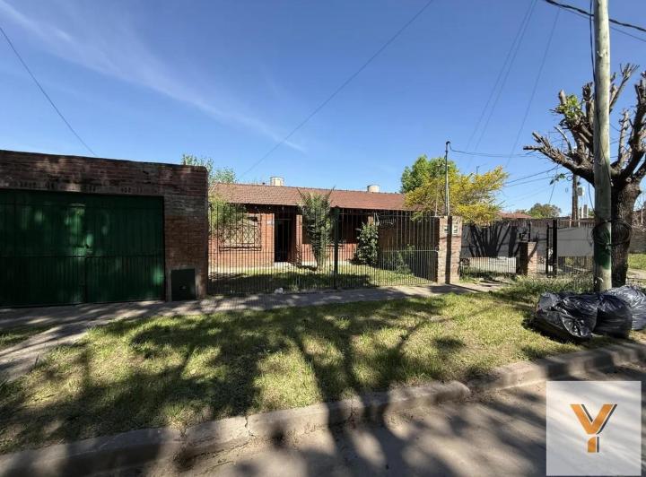 Casa · 70m² · 3 Ambientes · 1 Cochera