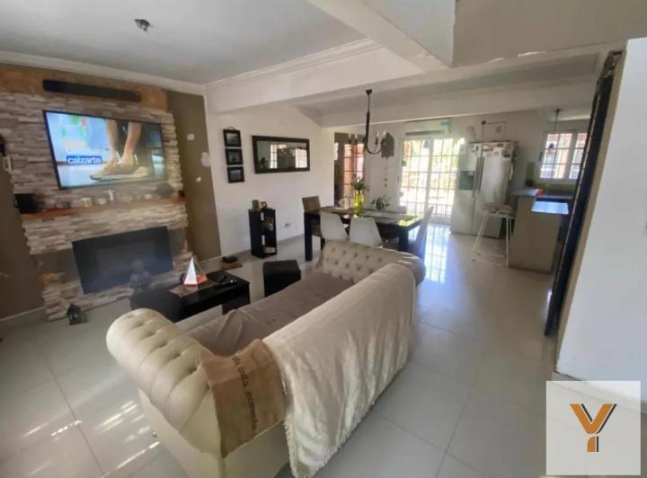 Casa · 100m² · 4 Ambientes