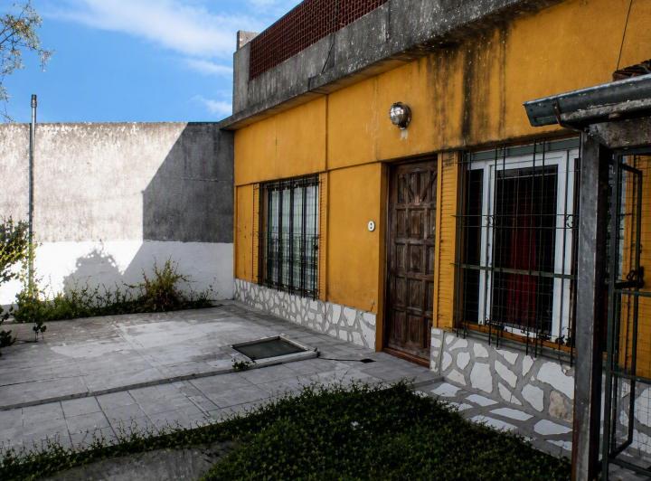 Casa · 114m² · 3 Ambientes · 2 Cocheras