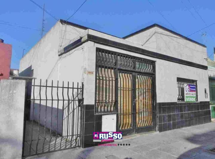 Casa · 220m² · 3 Ambientes