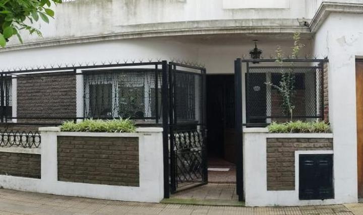 Casa · 150m² · 4 Ambientes · 1 Cochera