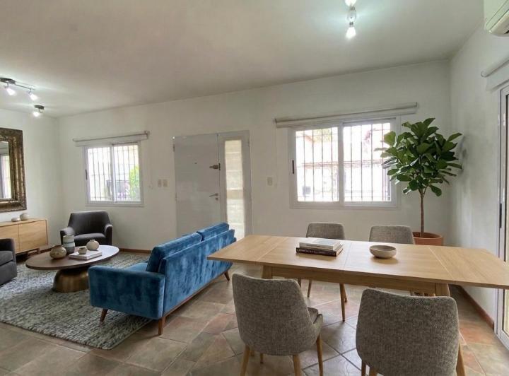 Casa · 175m² · 5 Ambientes · 3 Cocheras