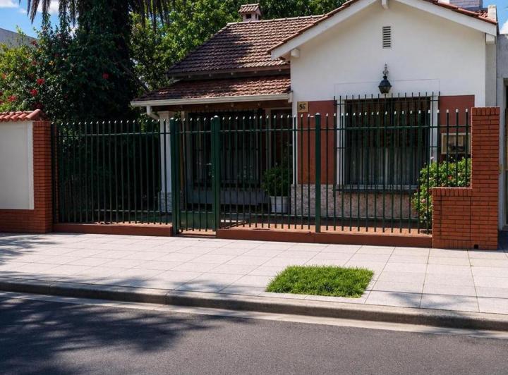 Casa · 100m² · 4 Ambientes · 1 Cochera