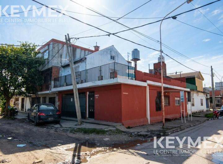 Casa · 160m² · 5 Ambientes · 2 Cocheras