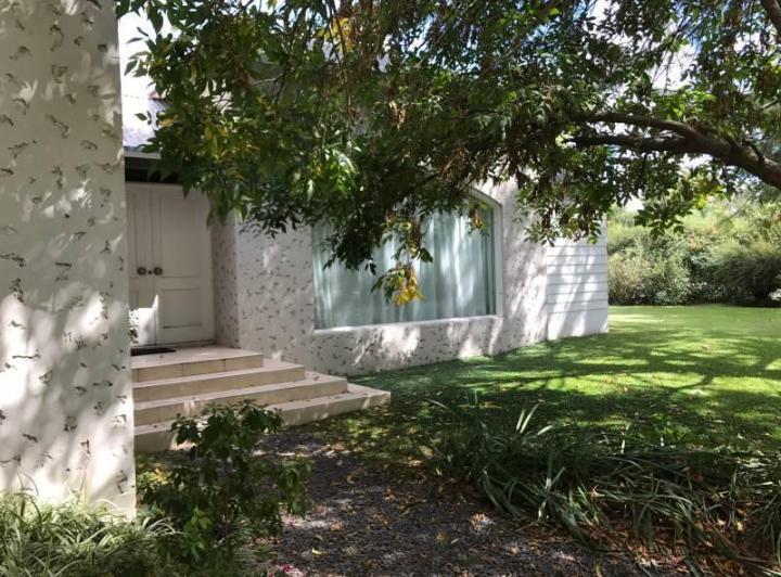 Casa · 240m² · 5 Ambientes · 1 Cochera