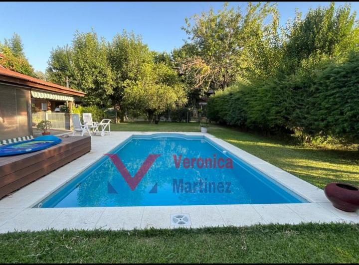 Casa · 196m² · 6 Ambientes